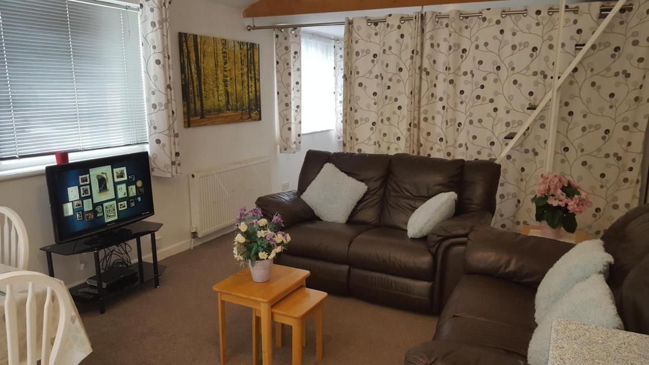 Immaculate 1-Bed Lodge Newton Abbot Torquay Kingskerswell מראה חיצוני תמונה